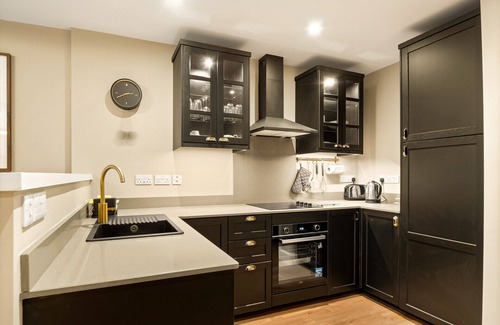 Clifden Apartment | Main Street Hideaway A Lush Retreat in Clifden
