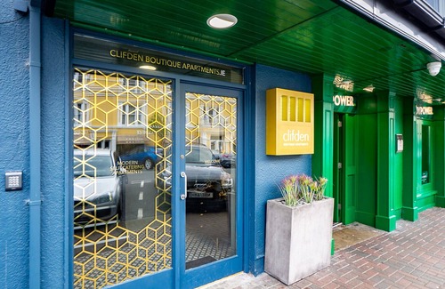 Clifden Apartment | Main Street Hideaway A Lush Retreat in Clifden