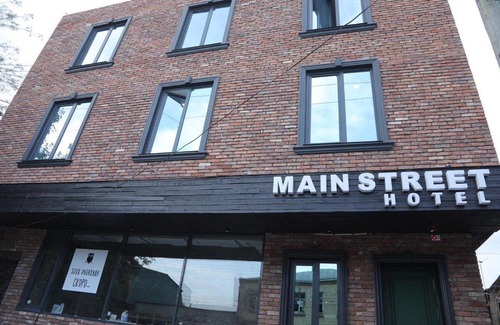 Derbent Apartment | Highly Rated Main Street Hotel for Unforgettable Stays