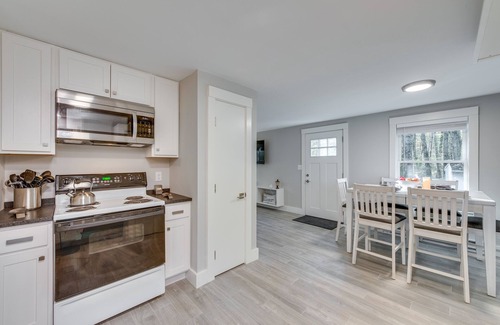 Saco Apartment | Perfect Maine Escape: Grill, Oceanfront & Near Skiing!