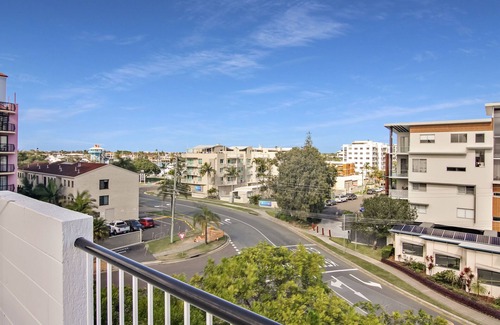 Mooloolaba Apartment | Experience MAINSAIL8 - Oceanfront Bliss at Mooloolaba Beach
