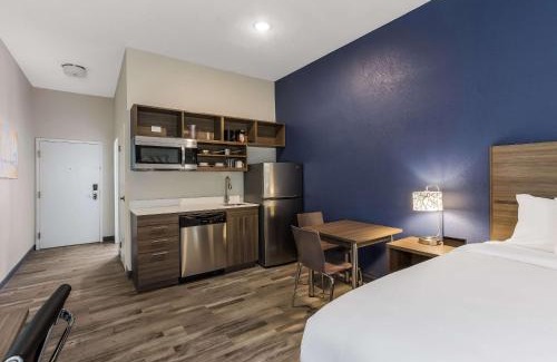 Bourbonnais Hotel | Inviting MainStay Suites Bourbonnais - Kankakee Awaits You