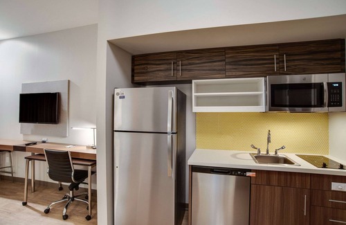 Carlisle Hotel | Top-Rated MainStay Suites Carlisle - Ideal for Families