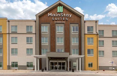 Carlsbad Hotel | Comfortable Stay at MainStay Suites Carlsbad South