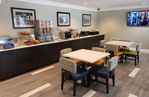Columbus Hotel | Convenient MainStay Suites Columbus Near Fort Moore