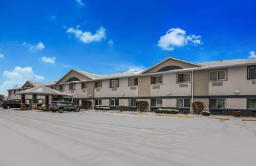 Joliet Hotel | Comfortable Stay at MainStay Suites Joliet I-80