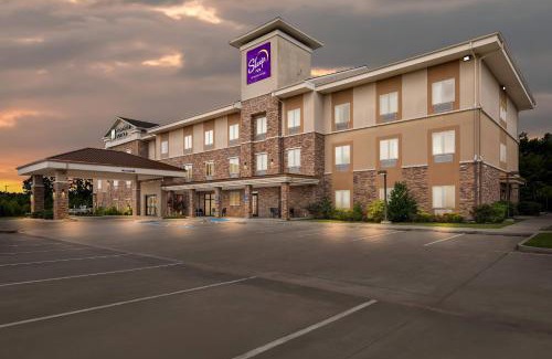 Lufkin Hotel | Comfortable MainStay Suites Lufkin with Pool & Breakfast