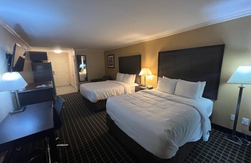 Ozona Hotel | Family-Friendly MainStay Suites Ozona I-10 with Great Reviews