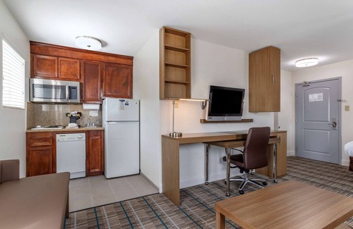 Port Arthur Hotel | Comfortable Stays at MainStay Suites Port Arthur