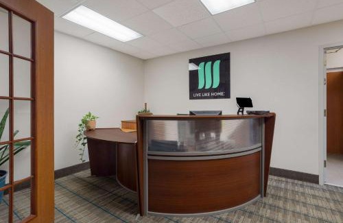 Wilmington Hotel | Pet-Friendly MainStay Suites Wilmington with Pool Access