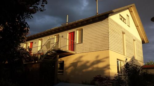 Hirschberg Apartment | Top-Rated Maisonette near Heidelberg with Family-Friendly Amenities