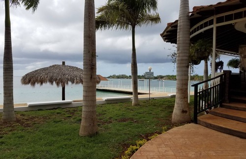 Rio Bueno Villa | Enjoy a Relaxing Stay at Mais Oui Tennis and Spa Villa