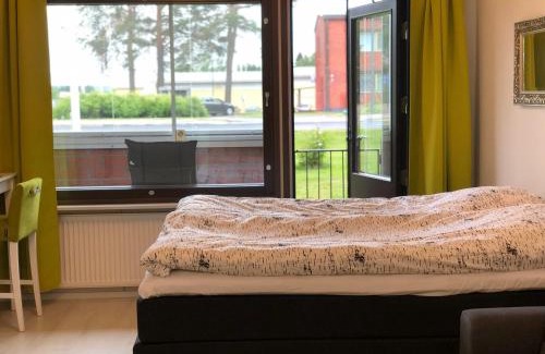Vierema Apartment | Pet-Friendly Maisa's Studio in Vieremä with Hot Tub