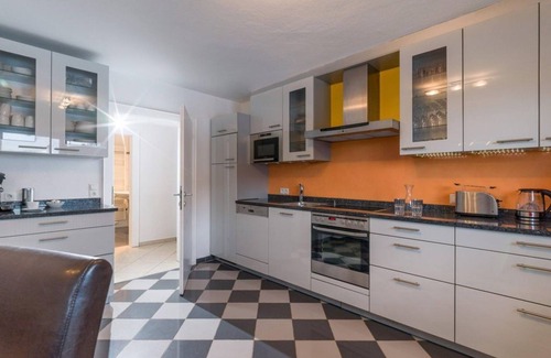 Scheffau am Wilden Kaiser Bed & Breakfast | Inviting Maisonette with Kitchen and Winter Garden - Blaiken Appartements