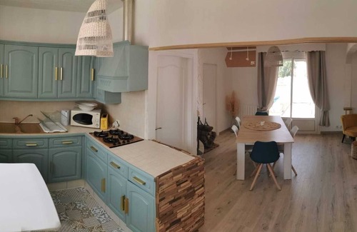 LʼAiguillon-sur-Mer House | Cozy Maison Steps from the Beach in Laiguillon sur Mer