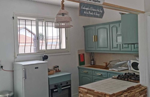 LʼAiguillon-sur-Mer House | Cozy Maison Steps from the Beach in Laiguillon sur Mer