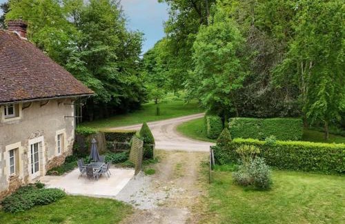 Saint-Christophe-le-Jajolet House | Peaceful Maison de Charme with Garden, Near Nature & Castles