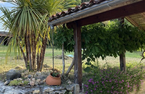 Saint-Germain-du-Salembre House | Charming Stone House Retreat in Périgord Countryside