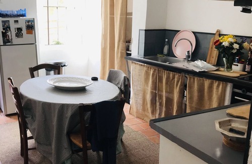 Saint-Martin-de-Castillon House | Unforgettable Family Stay at Maison de Famille Face au Lubéron