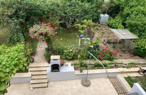 Ambilly Villa | Charming Maison Near Geneva - Perfect for Families & Pets