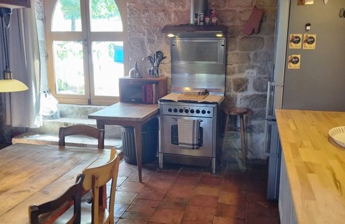 Cauzac House | Tranquil Country Home for 12 with Breakfast & Pet Welcome