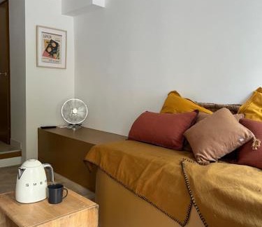 Leucate Apartment | Cozy Maison Émile: Family-Friendly Escape in the Village