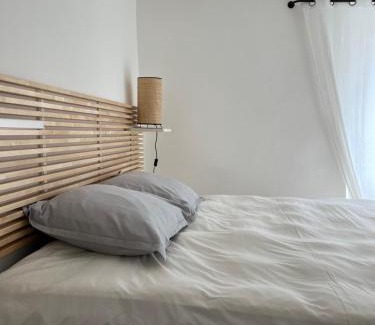 Leucate Apartment | Cozy Maison Émile: Family-Friendly Escape in the Village
