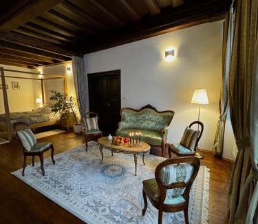 Cesky Krumlov Apartment | Discover Maison Český Krumlov: Guest Rated 9.4/10