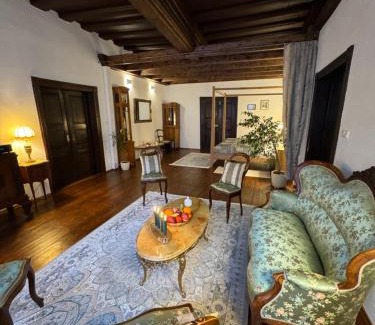 Cesky Krumlov Apartment | Discover Maison Český Krumlov: Guest Rated 9.4/10