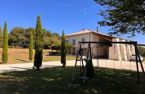 Monsteroux-Milieu House | Maison 180 m2 piscine chauffée