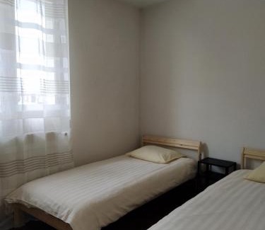 Rancy House | Cozy Retreat with Parking and Garden for Your Stay