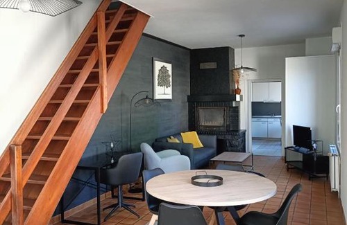 Yzeure House | Family-Friendly Stay at Maison 3 Chambres - Chez Florence