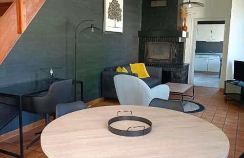 Yzeure House | Family-Friendly Stay at Maison 3 Chambres - Chez Florence