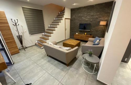 Jumet House | Family-Friendly Maison Near Airport with Great Access