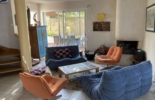 Ile-aux-Moines House | Cozy Maison Steps from the Beach, Pet and Child Friendly