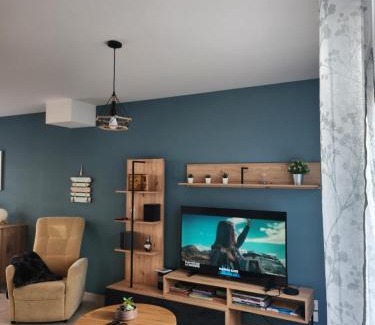Courseulles-sur-Mer House | Your Oceanfront Escape at Maison Proche Mer