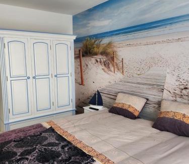 Courseulles-sur-Mer House | Your Oceanfront Escape at Maison Proche Mer