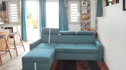 Tartane House | Cozy Maison with Pool & Garden, 2 km from the Beach