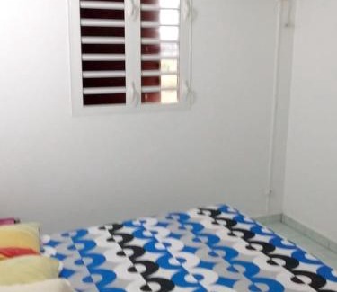 Les Mangles House | Inviting Maison aux Mangles with Fenced Garden & Family-Friendly