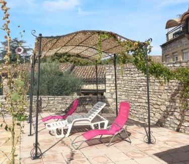 Orgnac-l'Aven House | Welcoming Maison in Orgnac l'Aven with Shared Pool