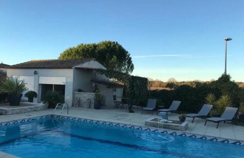Verargues House | Maison agréable avec piscine à Entre-Vignes