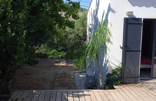 Toulon House | Prime Family Retreat at Maison Agréable Toulon with Pool