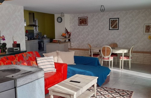 Coex House | Pet-Friendly Maison Atypique in Centre de Coëx - 10/10!