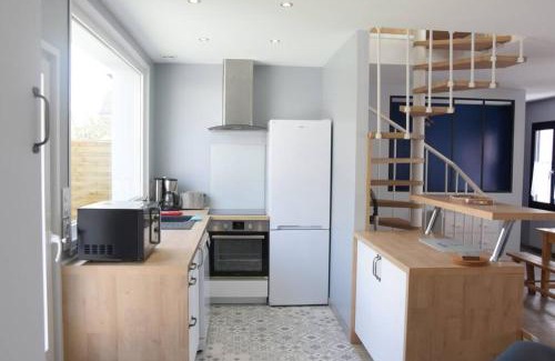 Bleriot-Plage House | Beachfront House with Ocean View and Family-Friendly Fun