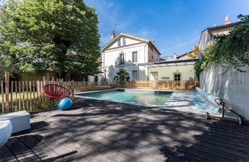 Alpes-Romans House | Elegant Maison in Valence with Private Parking & Pool