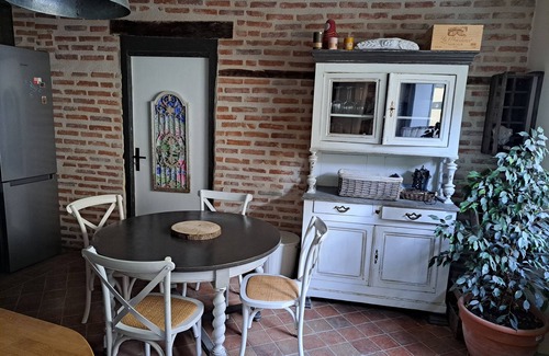 Segre House | Relaxing Haven by the Water in Central City with Boat Access