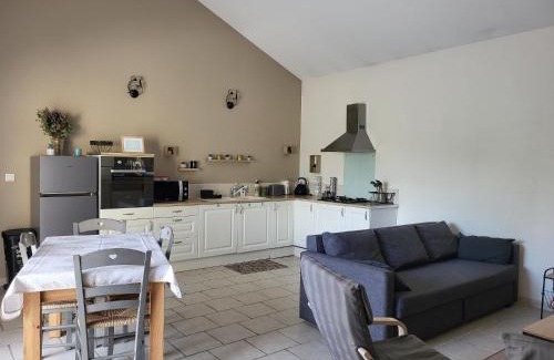 Avignon House | Tranquil Maison au Calme in Avignon - Pet Friendly & Wi-Fi