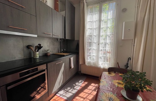 Vignerons House | Tranquil Maison au Calme in Heart of the City