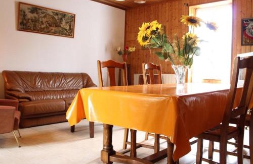 La Bree-les-Bains House | Peaceful Retreat Steps from the Beach in La Brée-les-Bains
