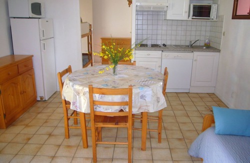 Portet-sur-Garonne House | Peaceful Retreat in the Pines, Near Ocean & Golf
